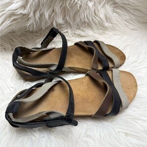 El Naturalista size 42 Stylish Women's Multi-Color Sandals
